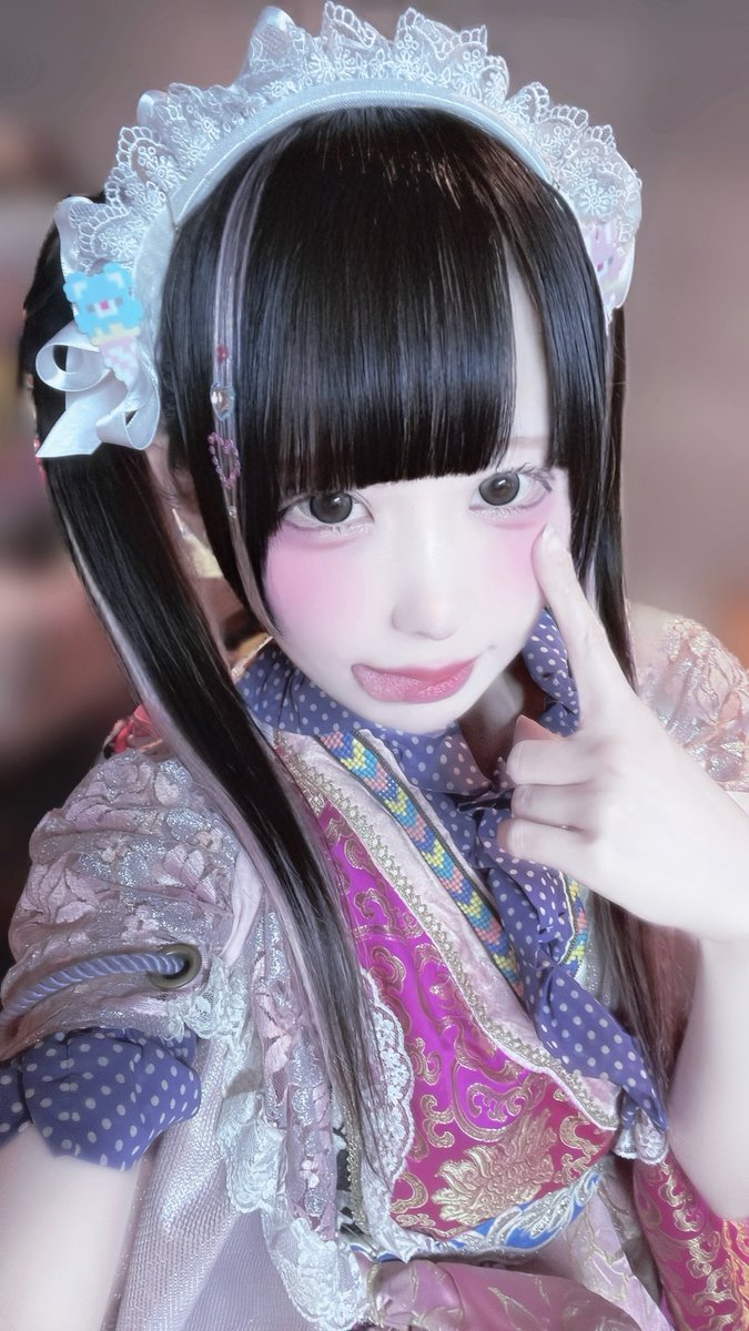 氷菓にこ🍨🎀 @てんねこ (@tenneko_nico) / Posts / X