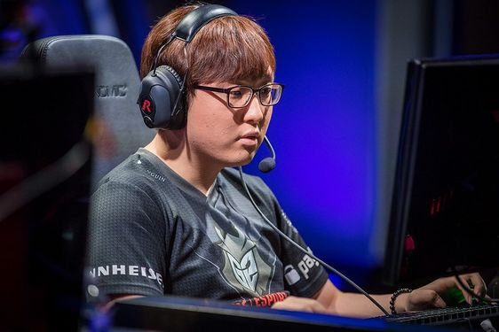 Monsieur Yordle 📊 tweet media