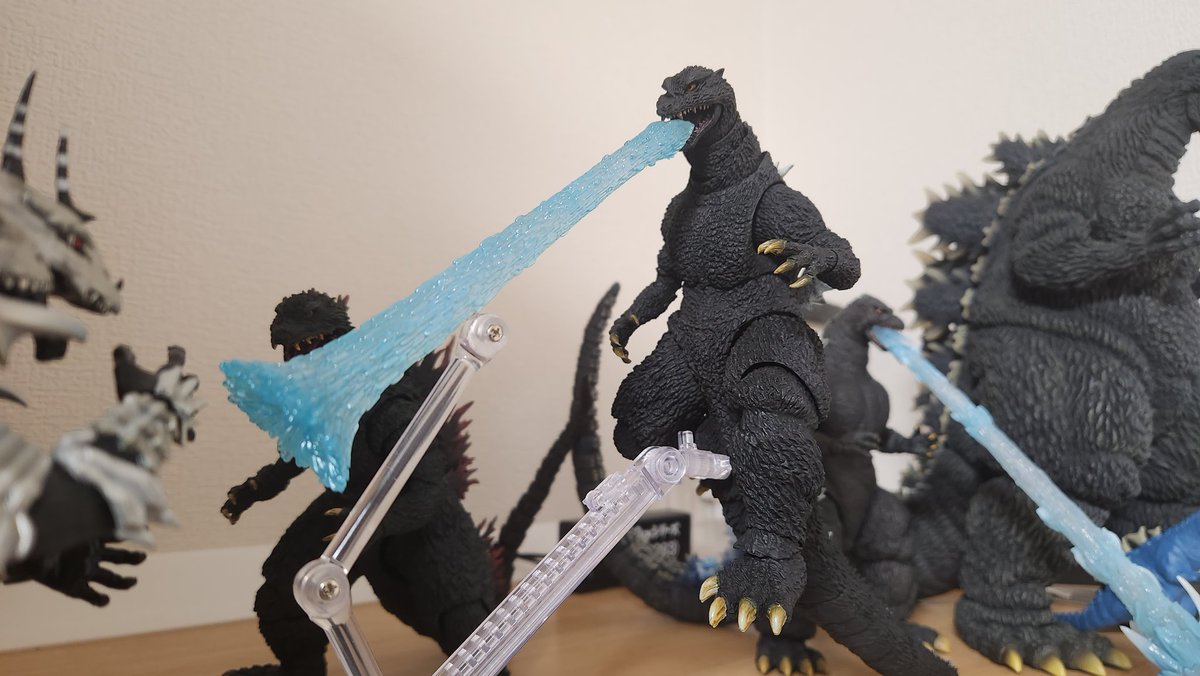 MyHobby310's tweet photo. このポーズカッコ良き

 #ゴジラ #Fゴジ #モンスターアーツ #熱線 https://t.co/1CjgHug4wy