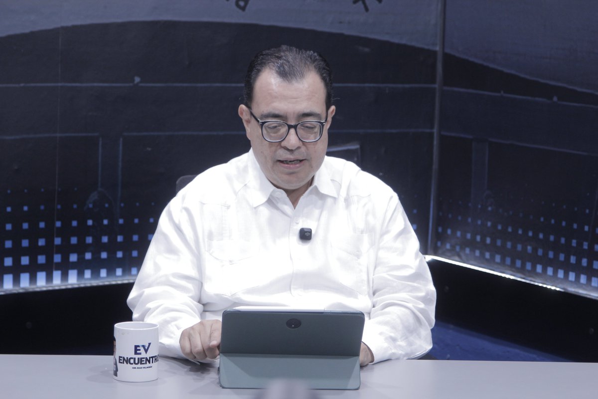 #EncuentroTV| “La figura de servicios profesionales debe ser abolida en este país, facilita la evasión fiscal y porque no permite que la persona tenga acceso a la seguridad social ni acumular para su jubilación, es paradójico que el gobierno quiera hacer una reforma de pensiones