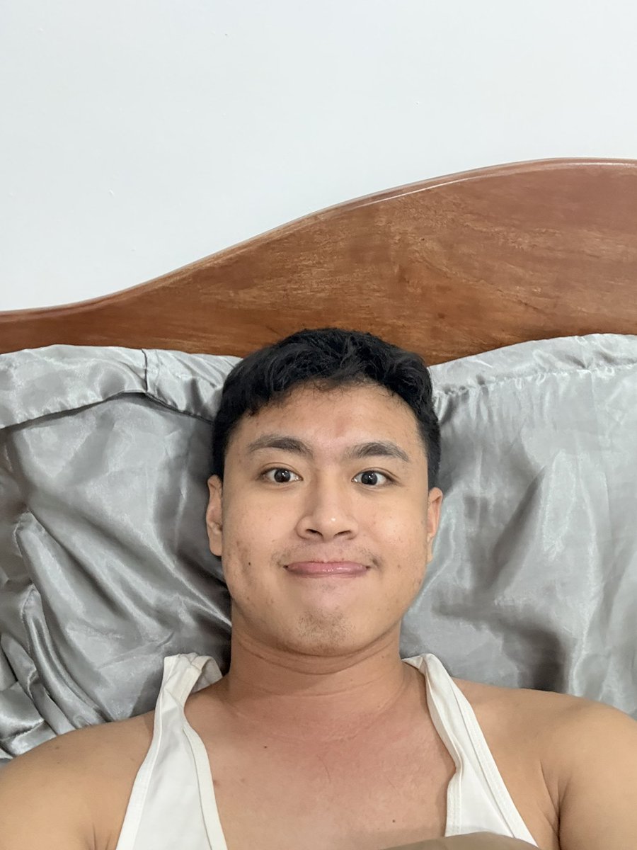 yourboizy's tweet photo. felt cute https://t.co/8f2lmBNOvd