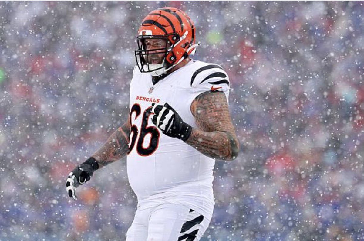 AdamSchefter's tweet image. Terms update: Dalton Risner and the Bengals have agreed to a one-year extension worth up to $5 million, per his agents Drew Rosenhaus and Shawn O’Dare.