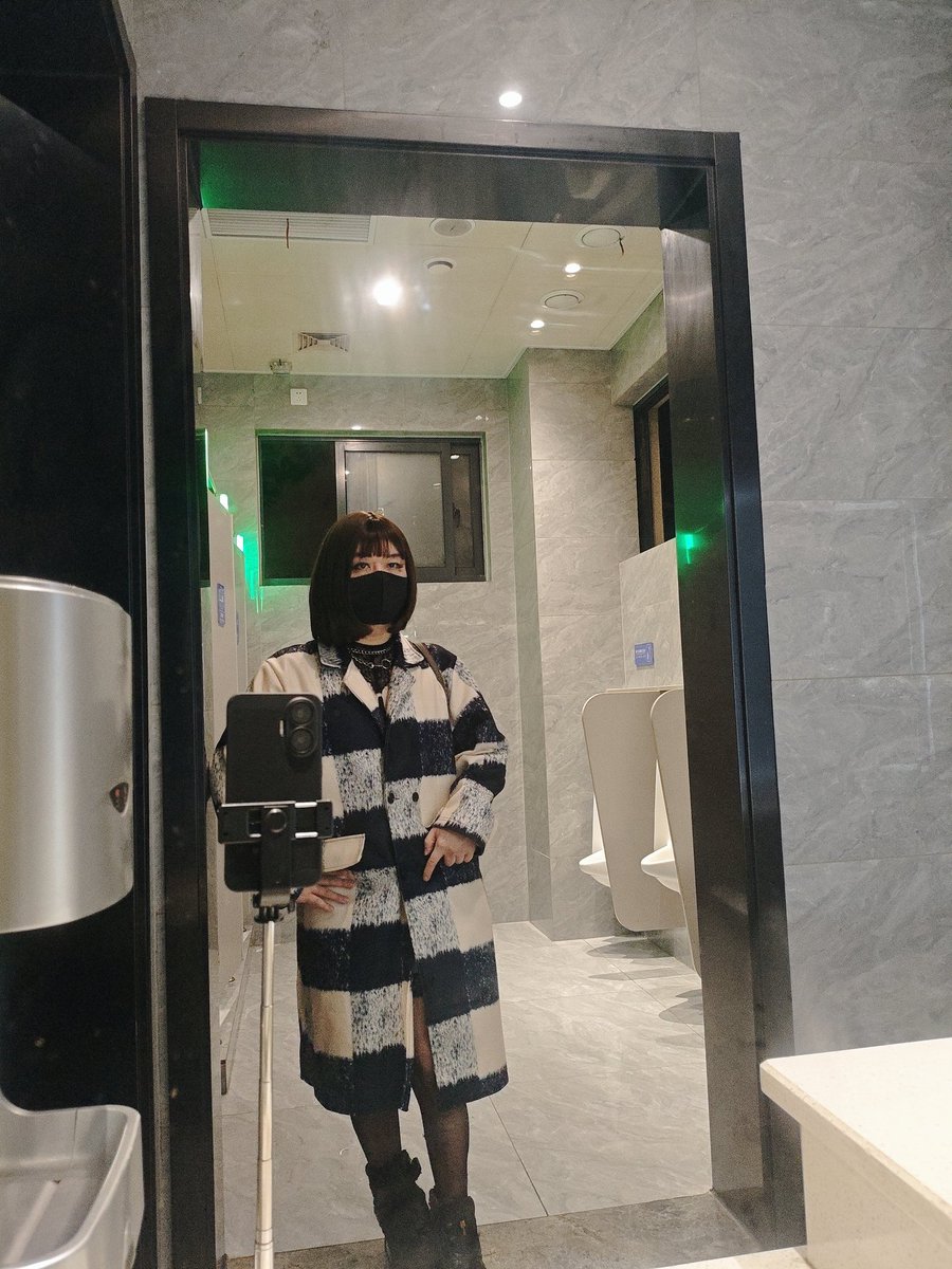 sissycd_oc tweet media