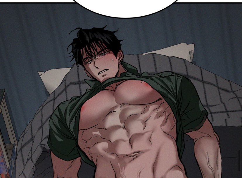 Cnaluvr's tweet image. I love it when two hot people date each other 

#Flashlight #플래시라이트