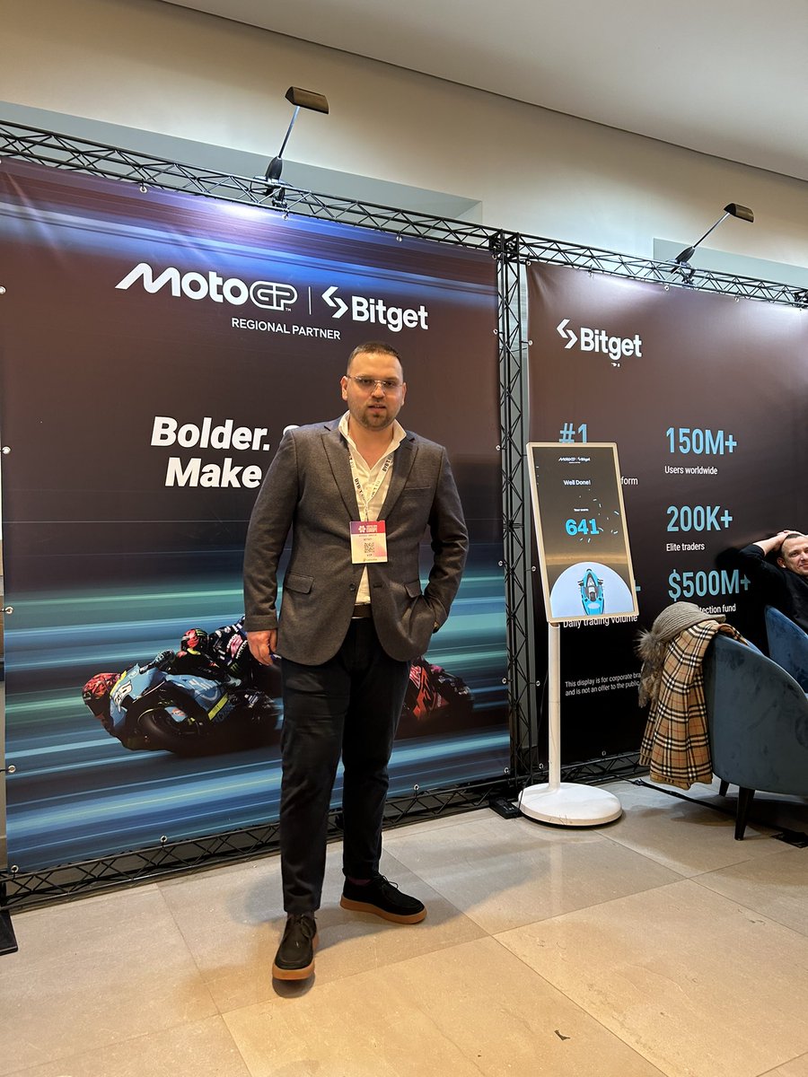 Goboovi's tweet photo. Crypto IRL 

In @CryptoExpoEu https://t.co/MWdDbA7lnJ