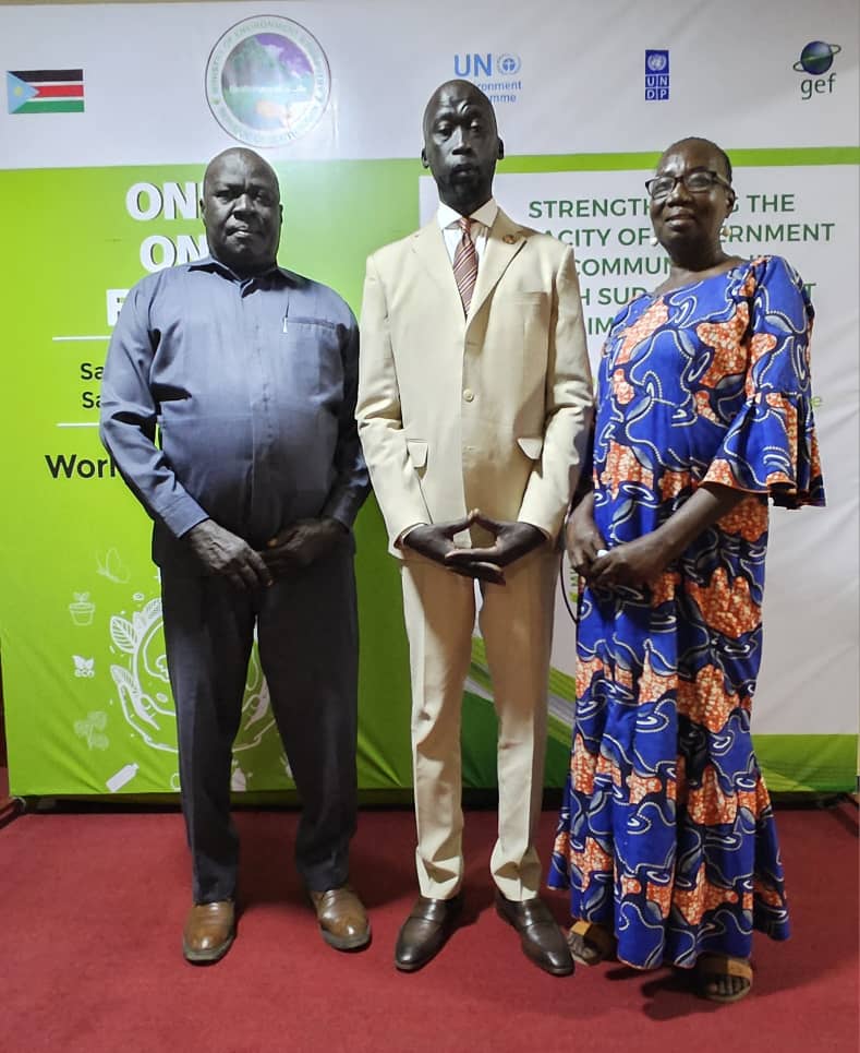 Ministry Of Environment & Forestry tweet media