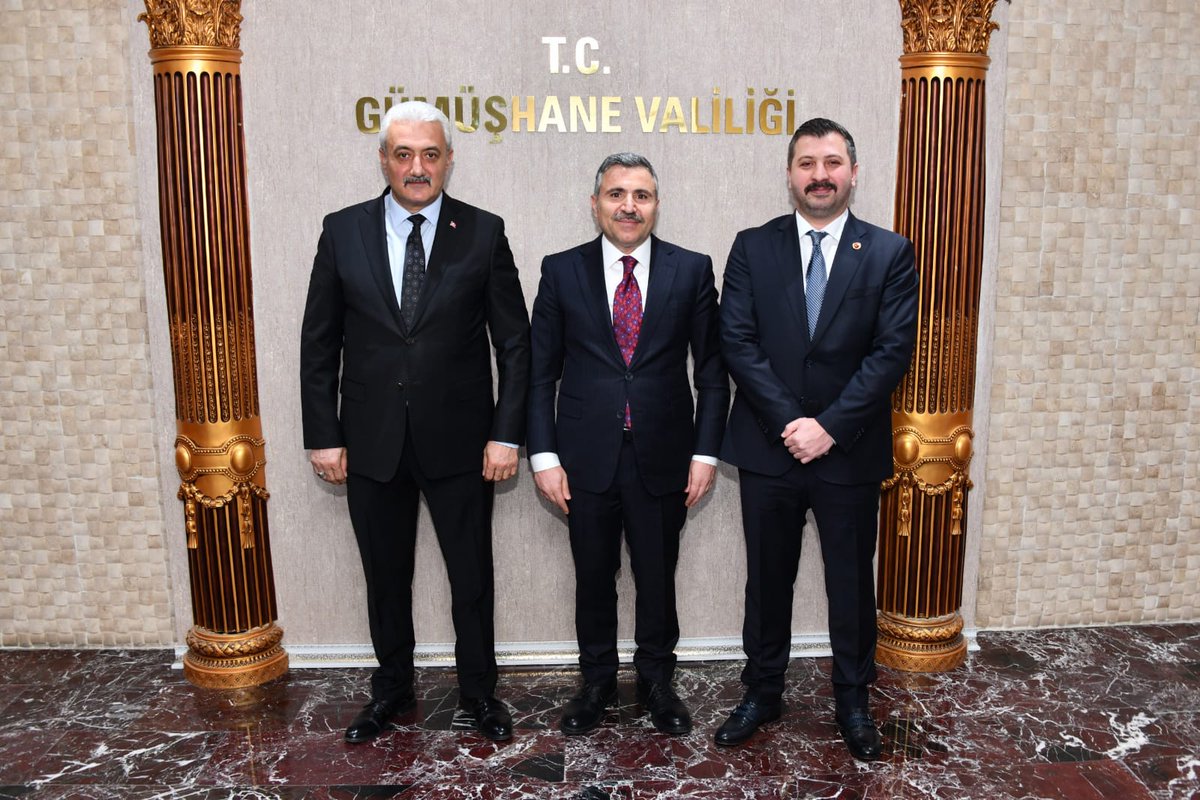 ACV4R4N's tweet photo. Gümüşhanemize yeni atanan Sayın Valimiz Cevdet Atay'ı ziyaret ederek hoş geldin dileklerimizi ilettik.Sayın valimize yeni görevinde üstün muvaffakiyetler dileriz. https://t.co/73tRUjzaGg
