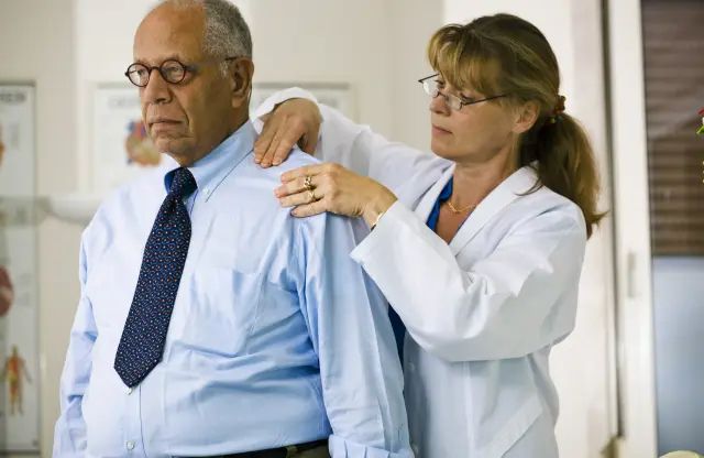 PeakErgonomics's tweet image. “8 Things to Know About Trigger Points”

Trigger points are tight knots or bands of muscle that are painful to touch. They can even cause other symptoms, such as headaches and eye pain.

buff.ly/5IAam98

#TriggerPoints
#Ergonomics
#MusclePain