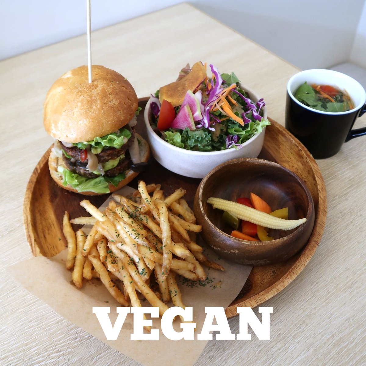 マクロビマウス tweet media