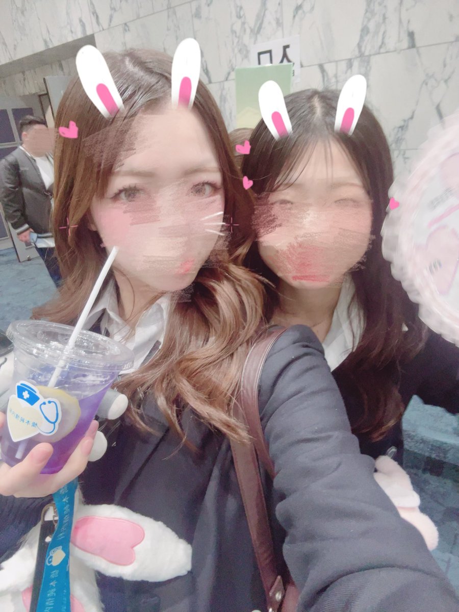 _1999kn's tweet photo. 今回の参戦もちょー楽しすぎた> < ♡
忙しいのに毎年必ず会う機会をくれる環奈ちゃん大好き🥹💖
私の中で4回目となる院長回診🈁️🩵
初の制服参戦！環奈ちゃんのおかげ出会えた素敵なお友達も出来て幸せだよ🎶♡
次は舞台上でお話したいよ〜と願っています🍀*
 #橋本純情内科 @H_KANNA_0203 ⟡.· https://t.co/TlMcZHX3j9