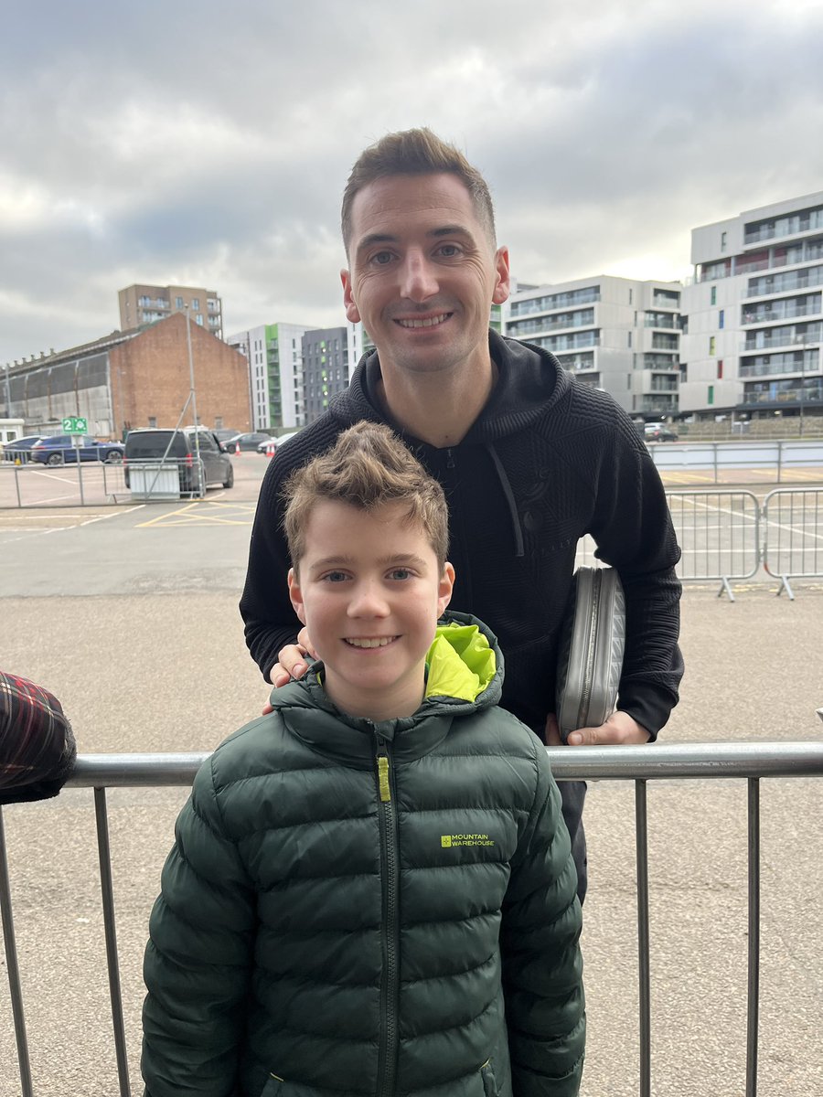 davencfc92's tweet photo. @cthomson16 Only one winner Callum https://t.co/FceZFGGGVn
