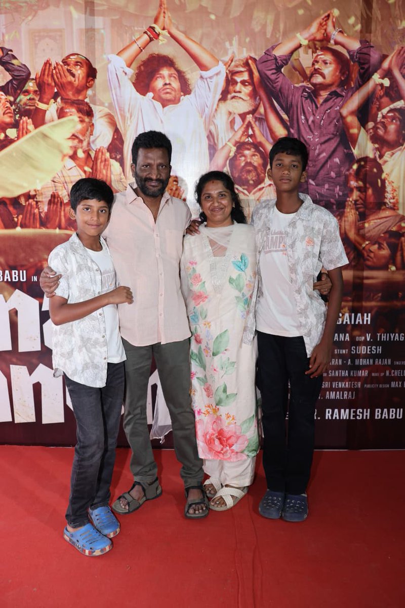 TheAuteur_Media's tweet photo. Press Meet of #KenathaKanom 

@iYogiBabu @LovelynChand
@RaichalRabecca #ActorRamakrishnan
@sureshsangaiah @Thiyagudop1
@PlSubentar @nivaskprasanna
@ramar_r @stuntsudesh
@srbabu74 @jiohotstartam
#BoxofficeStudio #Jegannath
@DreamWarriorpic @RBTalkies 
@ProSrivenkatesh https://t.co/ReLtVwPy7O