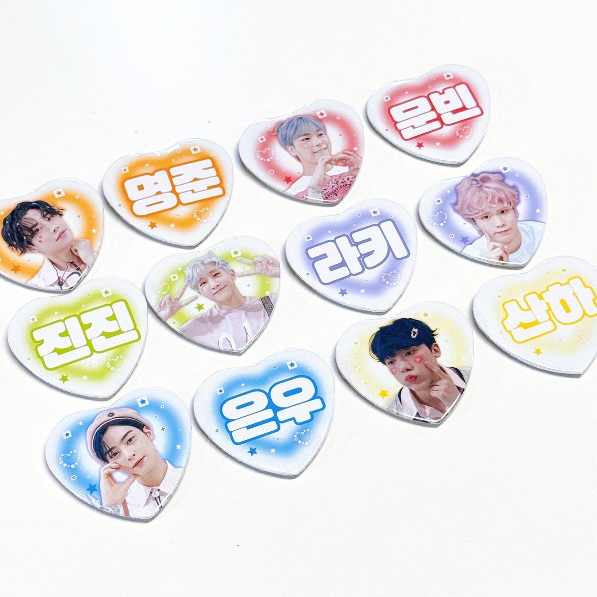 🧡 2026.03.03 ~ 2026.03.05

MJのイベント期間中カフェでASTRO 10周年記念イベントで残ったグッズを販売します!

- ミニうちわ ¥2,000
- 缶バッジ ¥600
- ハートステッカーセット(4枚) ¥200

現金とPayPayが可能です:) ありがとうございます🍀