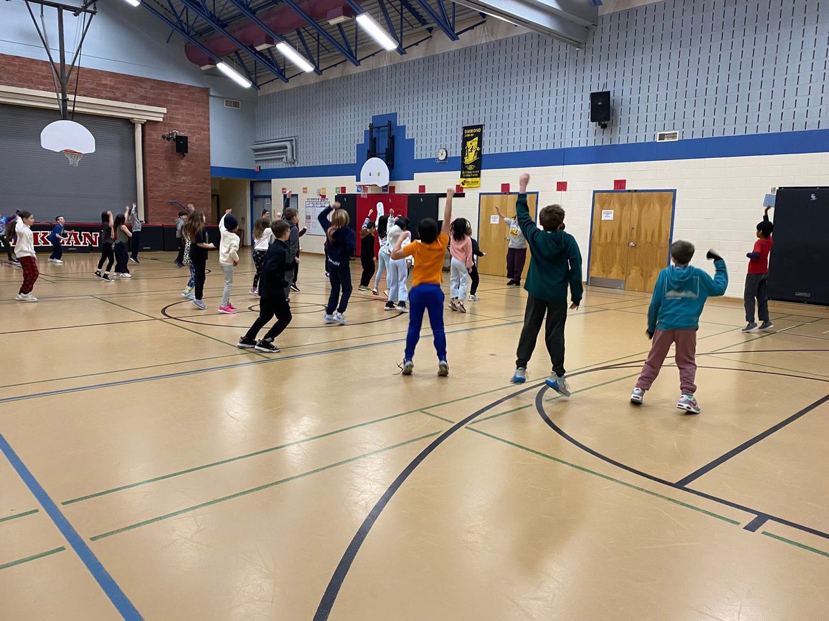 Luv2Groove™ tweet media