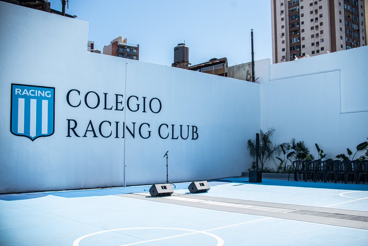 Hoy inauguramos la nueva sede educativa del Colegio Racing Club. Podés seguir la transmisión a partir de las 13:30 en nuestro canal de Youtube con este link: youtube.com/watch?v=51P-kL…