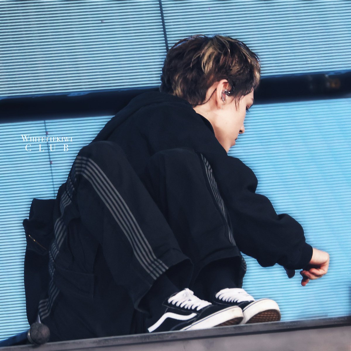 𝘛𝘩𝘦 𝘈𝘳𝘤𝘩𝘪𝘷𝘦 𝘰𝘧 𝘝. ᴄʜᴀᴘᴛᴇʀ.𝟦𝟩 Handsome Bun