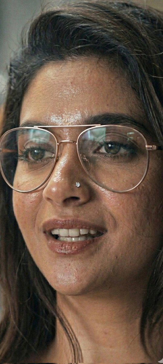 fox_perro's tweet photo. Some: Athu epdi da moonji close up pathu mood agum 

Me: showing these ... 🤤

#maami #TrishaKrishnan #KeerthySuresh #KalyaniPriyadarshan #sammu #noselove #moonji #TrishaKrishnanhot https://t.co/RTpbuJV6MY