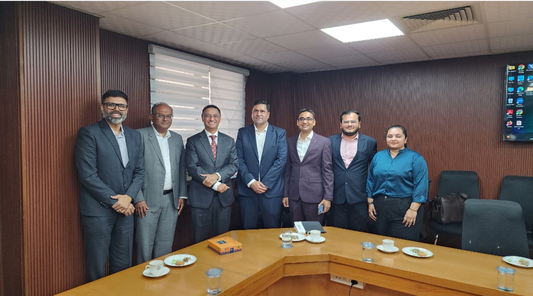 Sanjeev Modi It was an absolute privilege to meet Shri Sanjeev Sanyal Ji -Economic ...