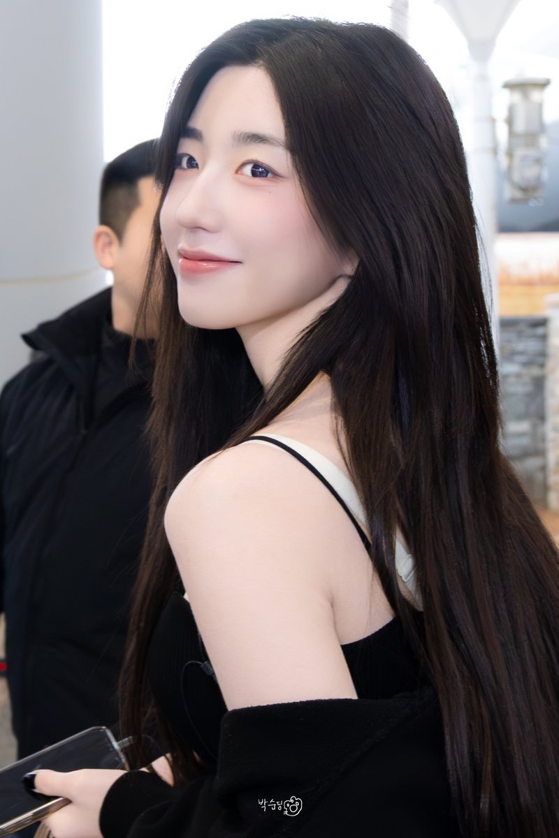 260302 소현
#tripleS #Sohyun #밥보단소현