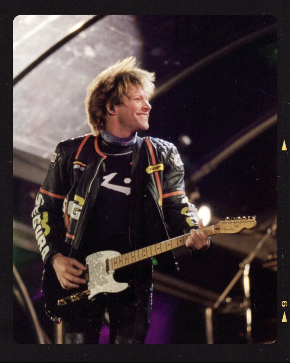 Island Records tweet media