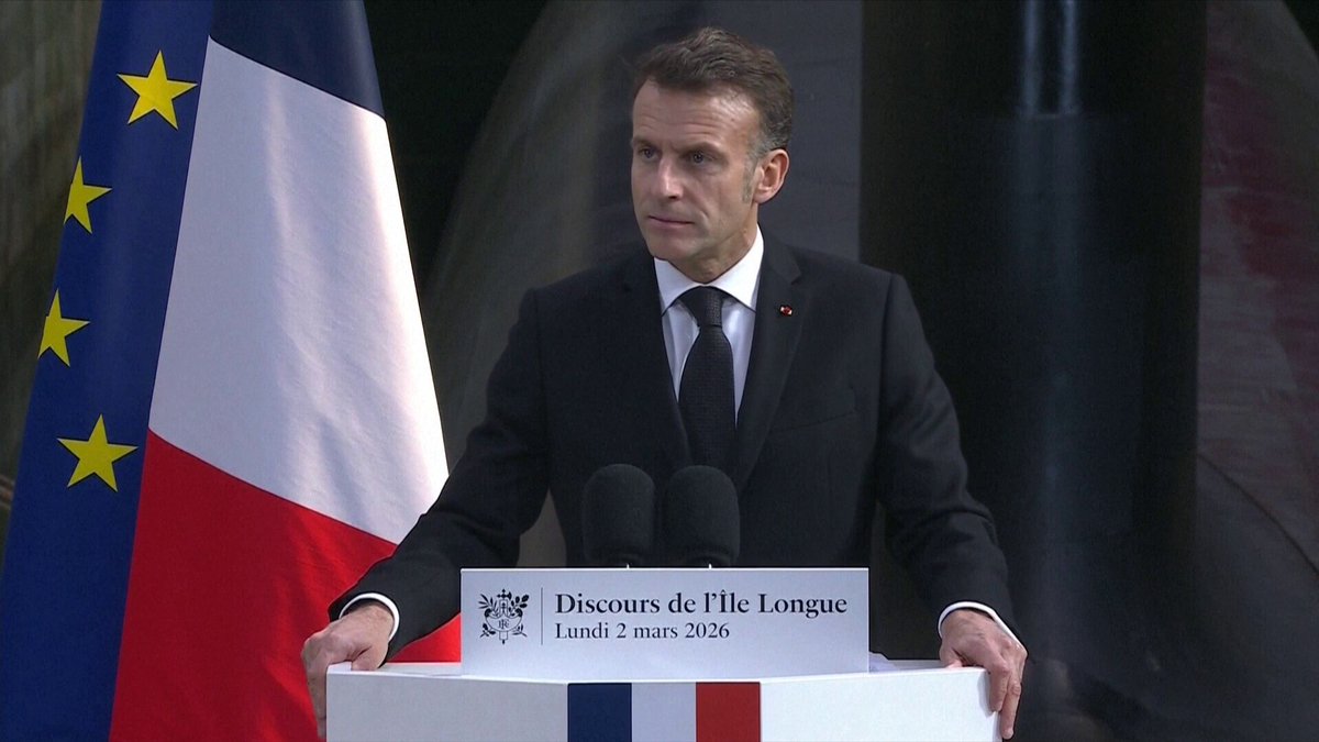 ‼️[ 🇫🇷 FRANCE ]

🔸 Emmanuel Macron annonce que le prochain sous-marin nucléaire lanceur d’engins (SNLE) français portera le nom « L’Invincible » et doit prendre la mer en 2036.