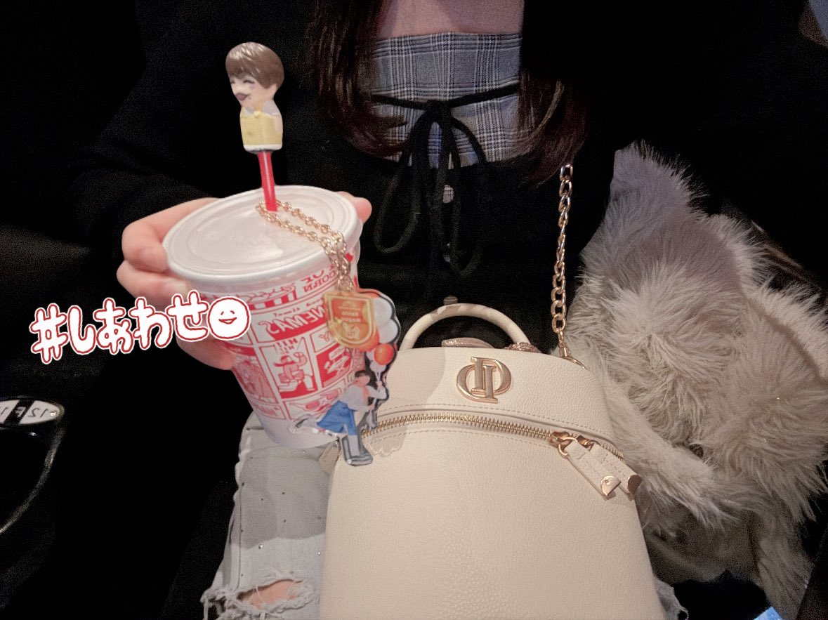 815knt__'s tweet photo. 木挽町のあだ討ち面白かった⭐️時代劇観る機会中々ないけどめっちゃ楽しめる素敵な作品でしたˆ⸝⸝> ·̫ <⸝⸝ˆ🪄💕謙杜くんの新たな一面もだし、綺麗なお顔も拝めて幸せだった😭😭🩷改めて公開おめでとう𐔌՞⁔⸝⸝ɞ̴̶̷  ̫ ᴗ̤⸝⸝⁔՞𐦯ᯤ♡🎊
 #木挽町のあだ討ち #長尾謙杜 https://t.co/QdpFvjBcUD