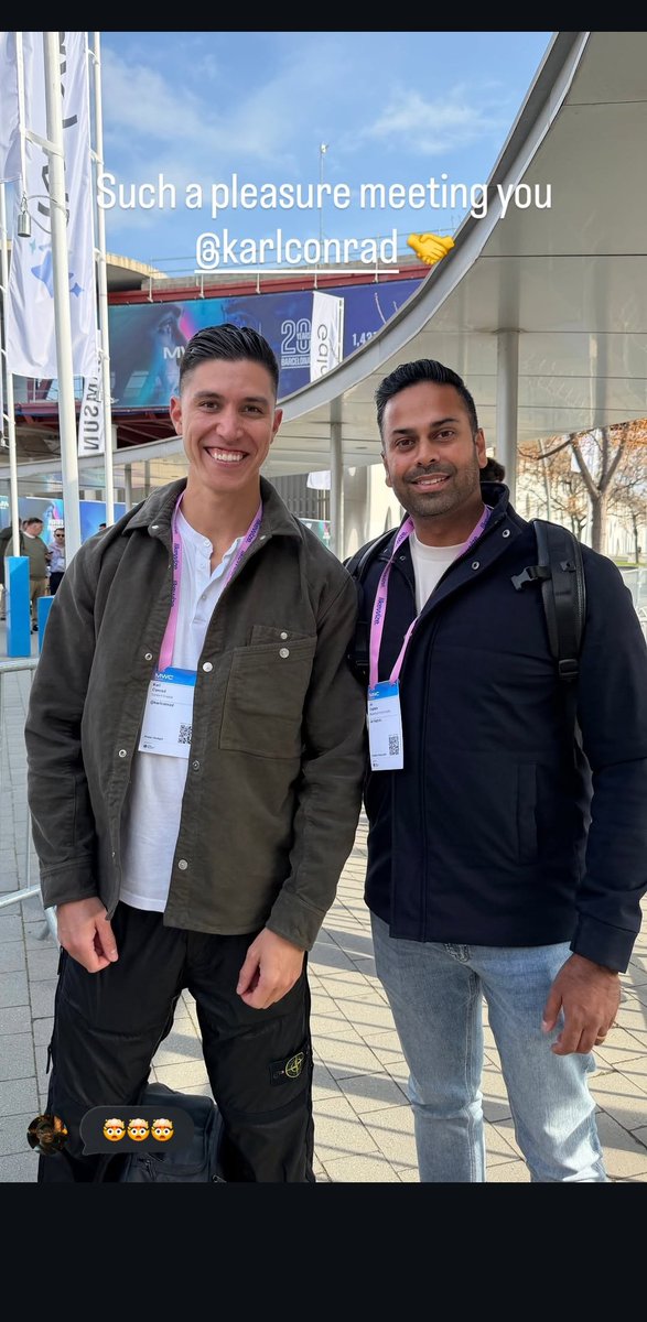 GayaTosh's tweet photo. So this happened, and it's so cool to see...

I just saw @JaiTalksTech and @KarlConrad together at the Mobile World Congress🤯🔥🔥 https://t.co/1gxAiz3Lnq
