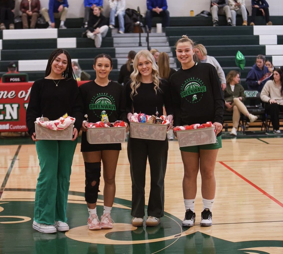 Green Wave Girls Basketball tweet media