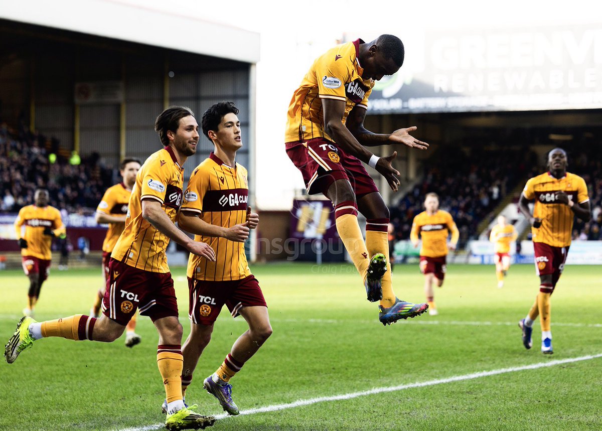 Craig Foy tweet media