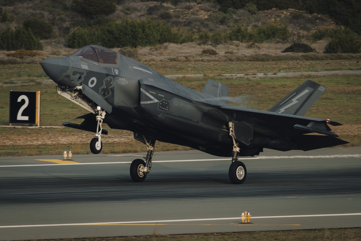 Naval Forces Tracker tweet media