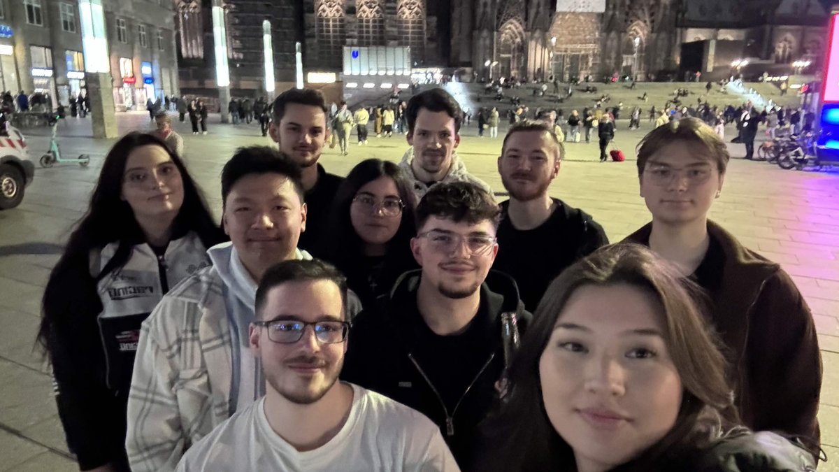 Jasmine ☁️ tweet media