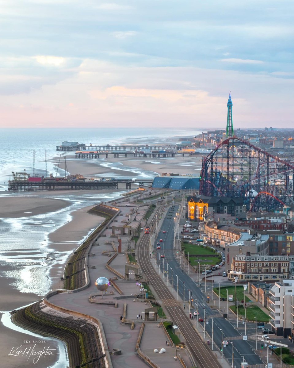 VisitBlackpool tweet media