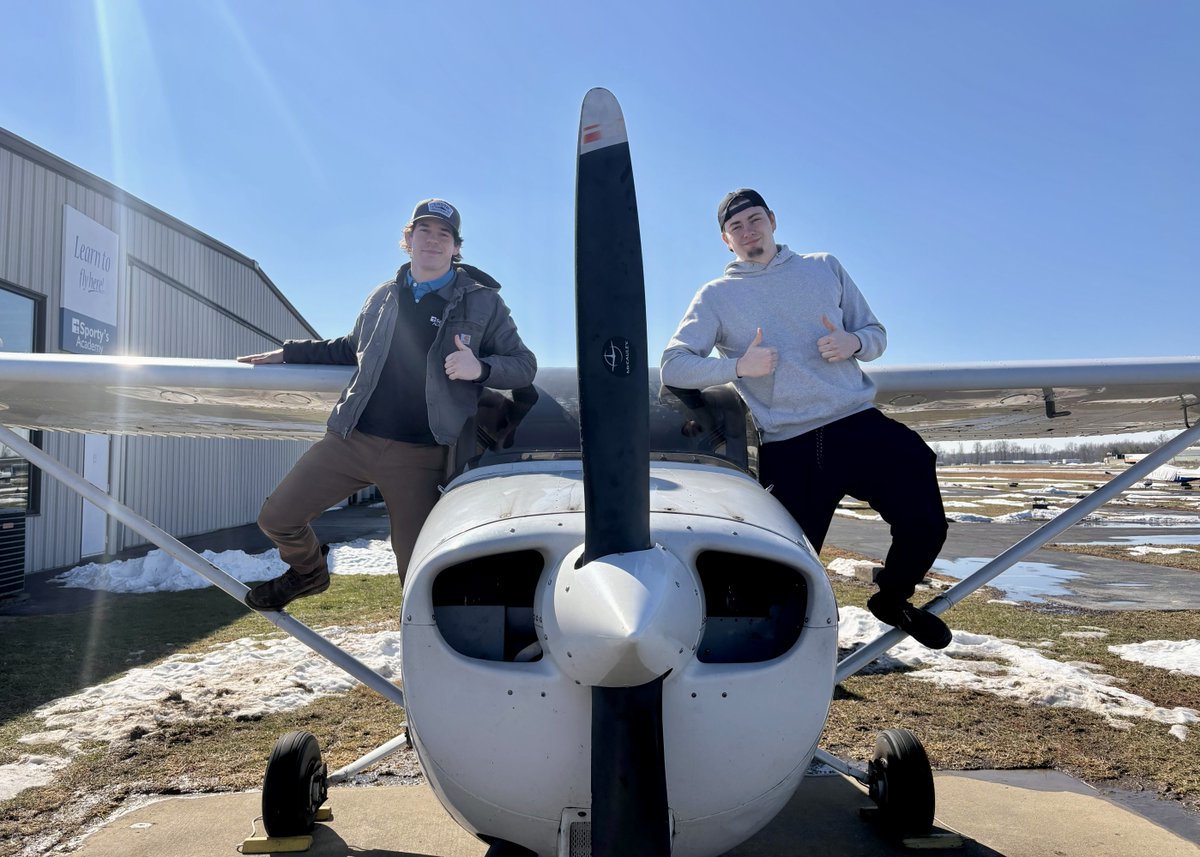 UCC Aviation tweet media