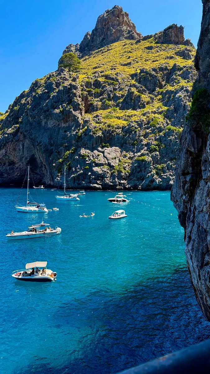 echoesofworld's tweet photo. Mallorca, Spain https://t.co/bEOlE6IL3S