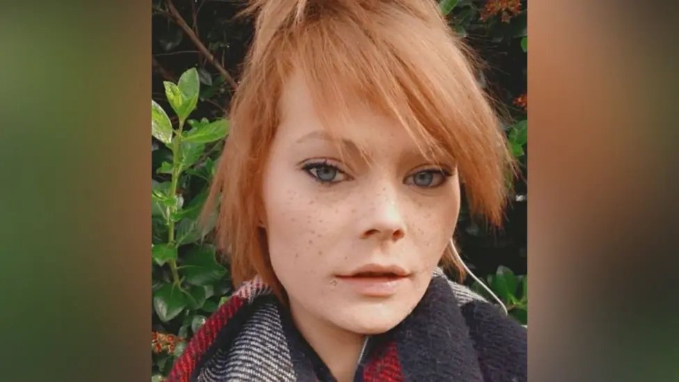CountDeadWomen's tweet photo. 28 July 2023: Kimberley Milne, 28, was killed after being struck by multiple vehicles after falling from a motorway bridge. Her partner, Lee Milne, 39, has been charged with culpable homicide. https://t.co/WFuT2WQOuX