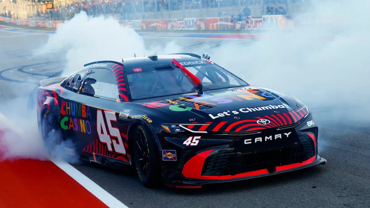 Spoiler Diecast tweet media