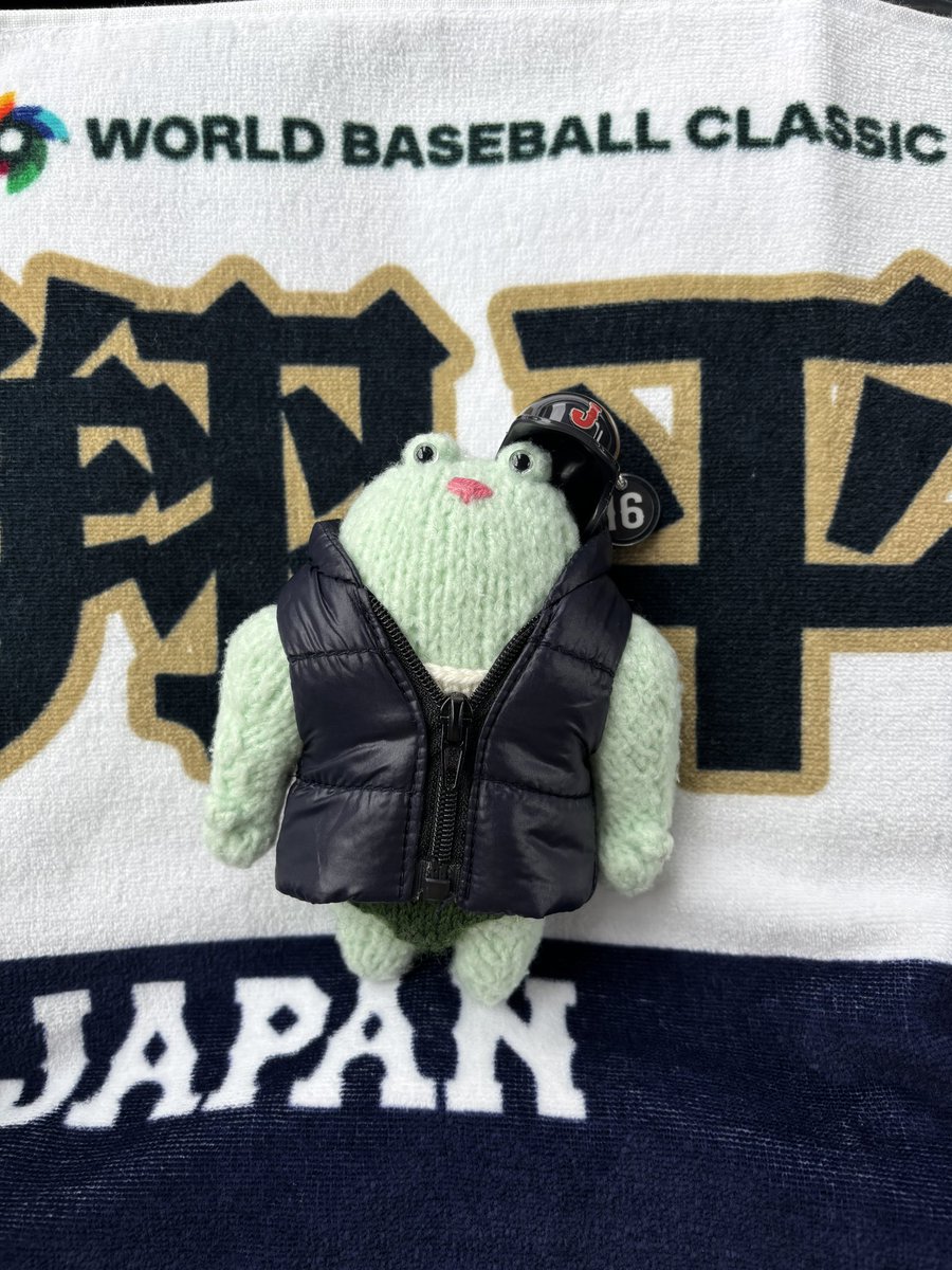 MRu510's tweet photo. マッチョなカエルと野球観戦。
⚾️

\\ｵｰﾀﾆｻﾝｯｯ// https://t.co/KW6VBJg6lQ