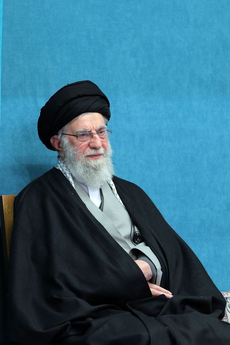 على الدنيا بعدك العفا