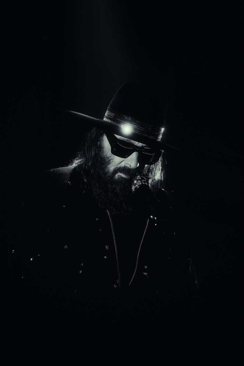 Sebastien Tellier tweet media