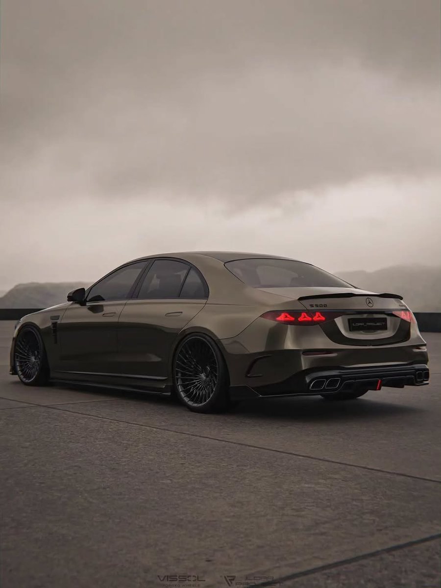 LuxuryMercedes's tweet photo. Mercedes AMG Sclass S500 4MATIC https://t.co/q5kvgE9CGp