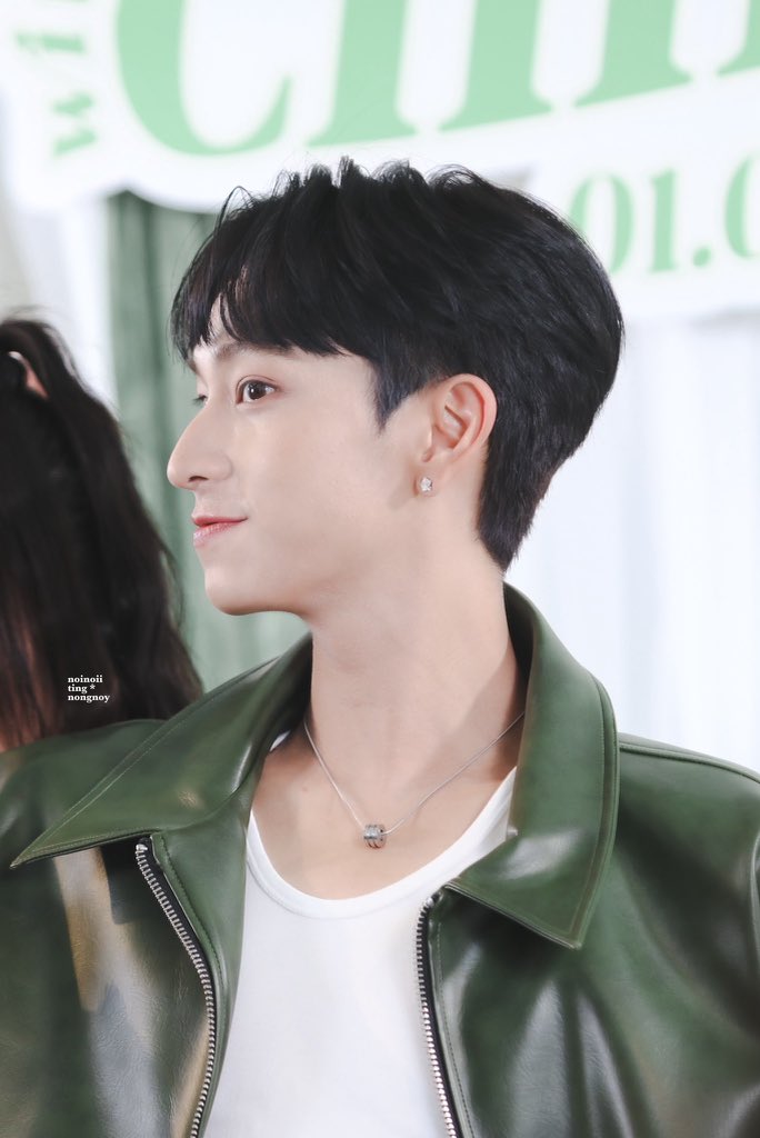 it’s funny how some people can’t grasp the concept of natural beauty that they think everyone does plastic surgery. i guess chimon getting plastic surgery allegations is the biggest compliment ever. 

just because he slimmed down and his features sharpened again now, people