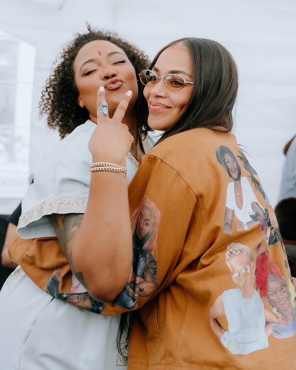 LaurenLondonFP's tweet photo. Lauren London good vibes at Marathon Burger grand opening Long Beach photos taken by:@amanee_muhammad 📸🍔💙🏁#laurenlondon #tmc https://t.co/b81ysHVjiT