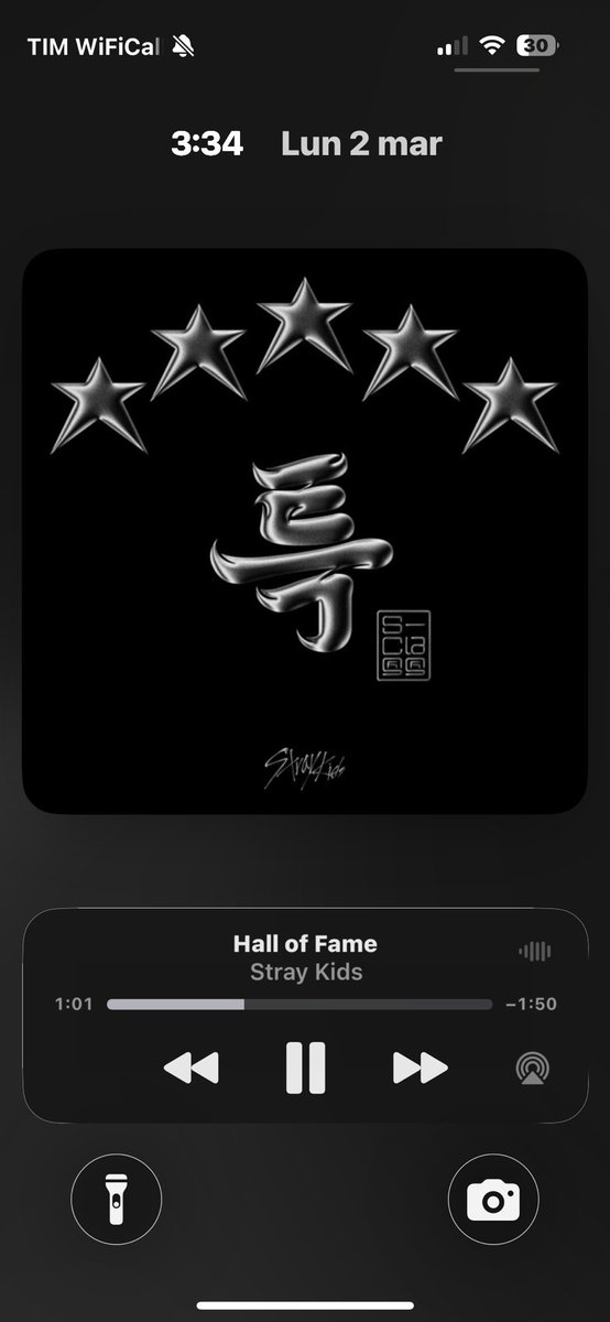 qqqfireworks's tweet photo. la mia canzone degli skz preferita x sempre https://t.co/cF2M4WonpO