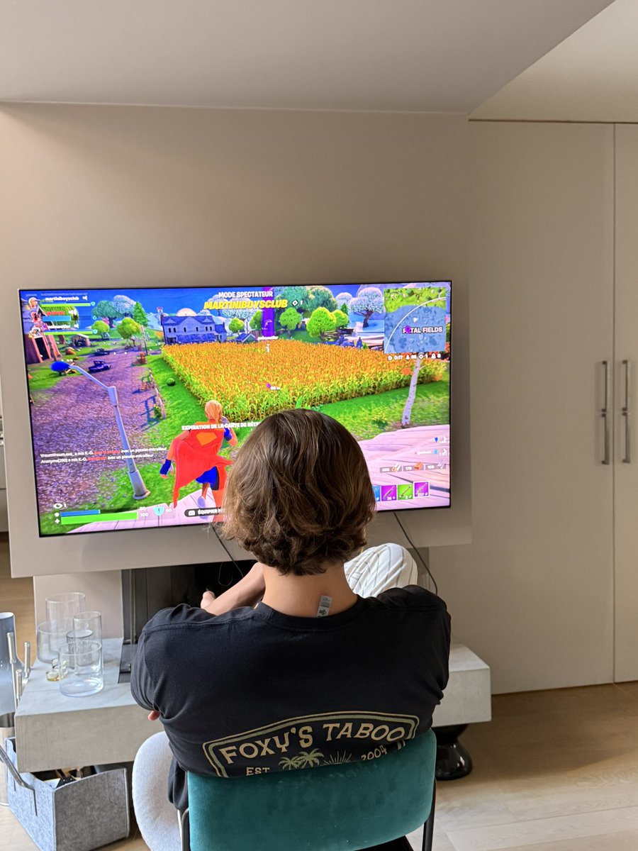 Julien Courbet tweet media