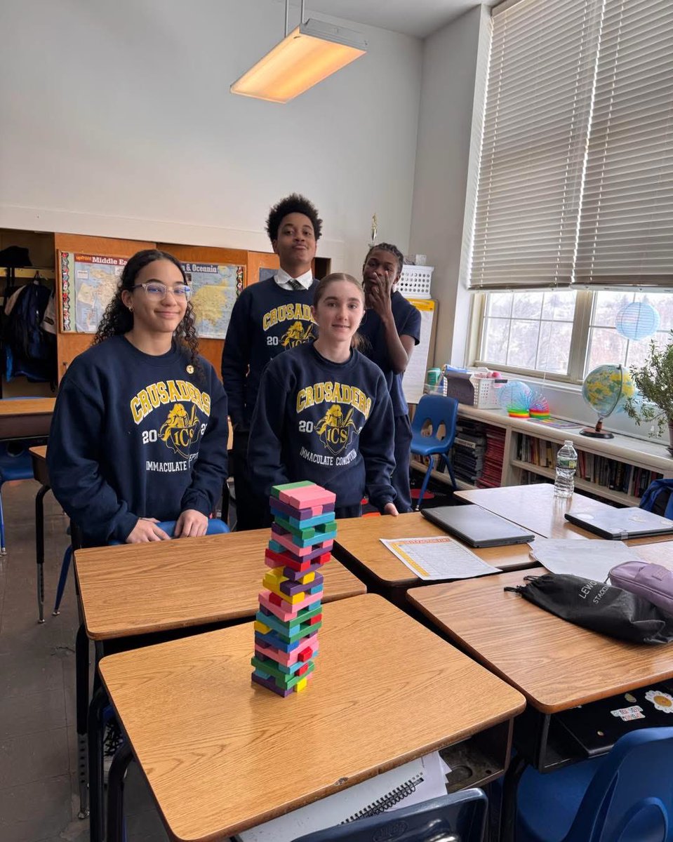 Mrs. D'Angelo tweet media