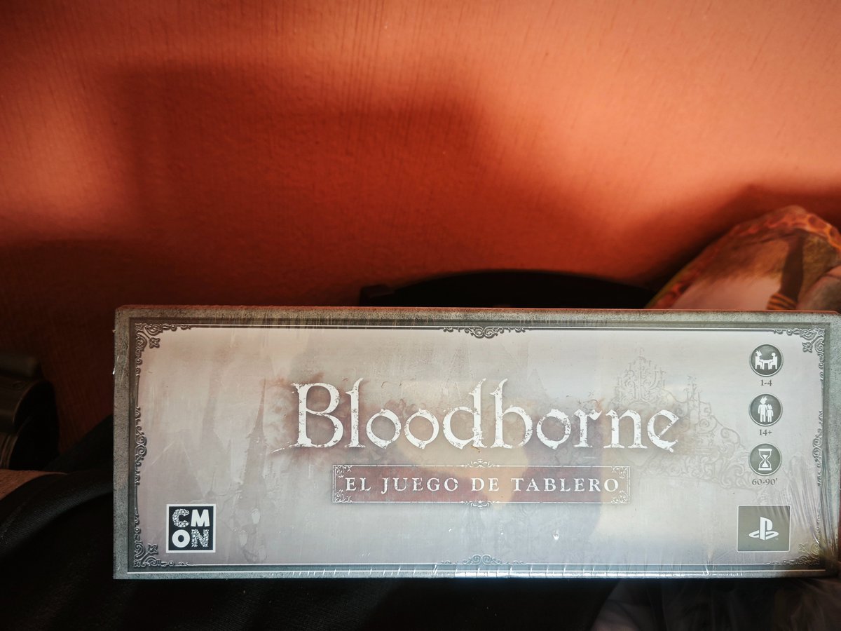 Ala, con este ya sólo m faltarán de los que quiero tener:
-Horizon Zero ya veremos el Forbidden
-Mass effect 
-Metal Gear Solid (20 de marzo).
Sumados a los que ya tengo que son más antiguos, (unos 10) tendré mi colección de tablero provenientes de videojuegos. Me encantan.