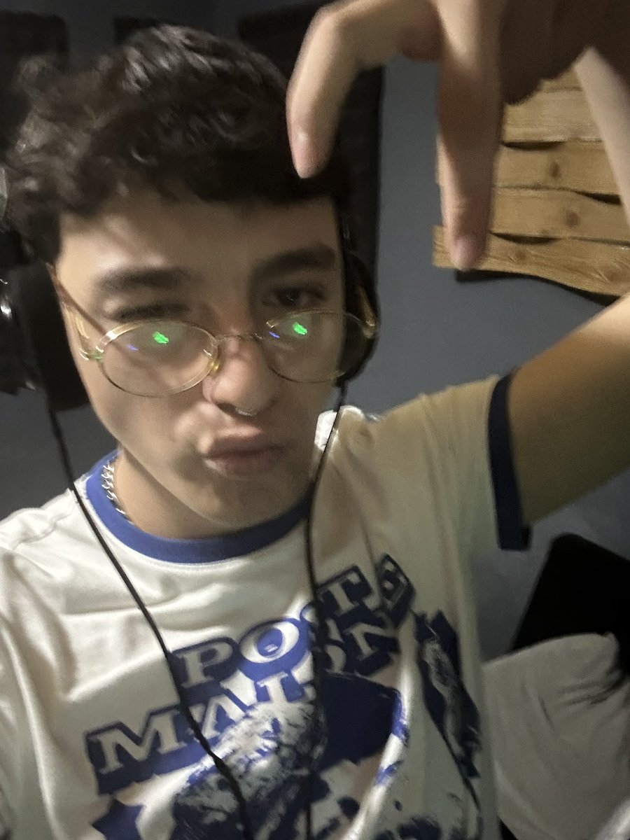 JosaFuckMe tweet media