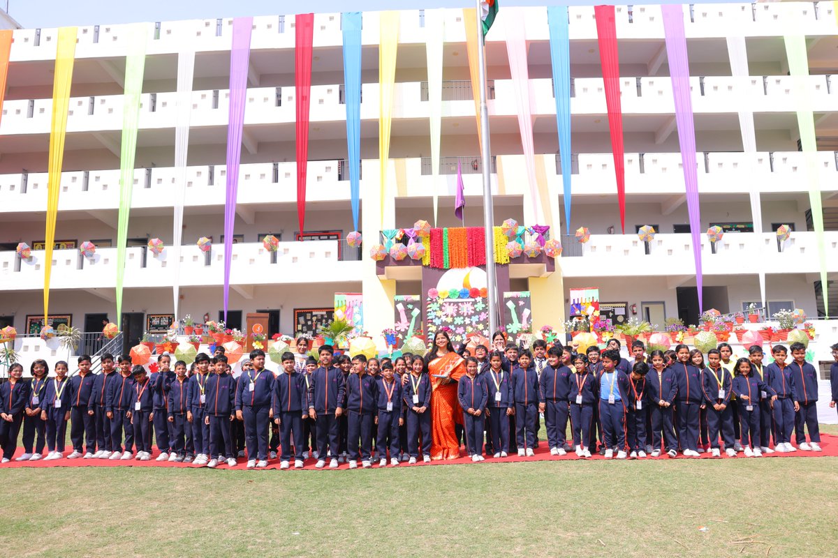 Seth M. R. Jaipuria School, Lakhimpur Kheri tweet media