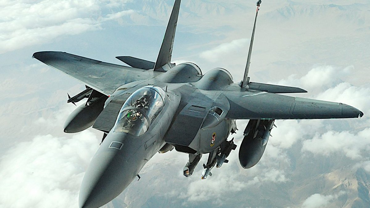 I'm glad to hear all three fighter crews of the F-15E's shot down by friendly fire are safe. There needs to be a full investigation to see how such a collosal screw up can happen. Fog of war aside, that is a significant loss of hardware.
