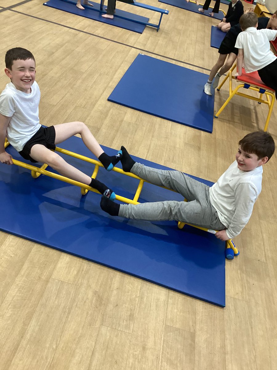 Mr Abnett tweet media